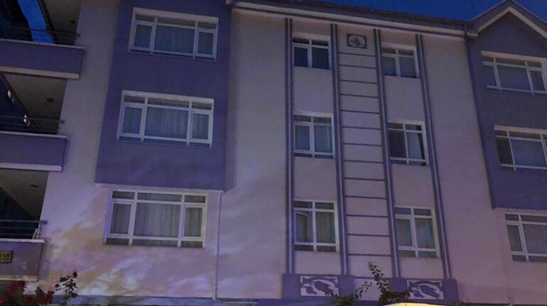 Gece 02.00de gelen ses tedirgin etti 3 katlı apartman tahliye edildi