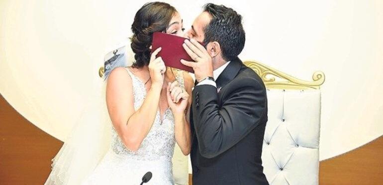 Masumlar Apartmanının Gülbeni Merve Dizdar ile Gürhan Altundaşar boşanıyor