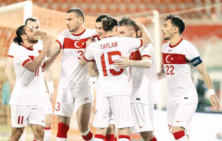 Puslu havanın çakalı