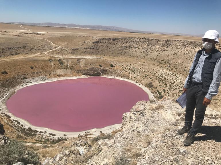 Traktör bir anda ortadan kayboldu... Görünüşlerine aldanmayın, facia Geliyorum diyor