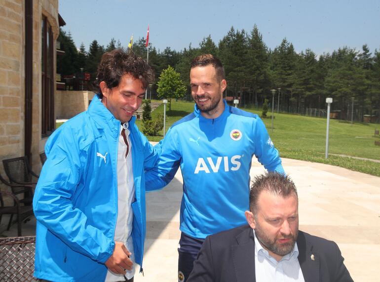 Last minute: A visit from Ali Koç and managers to the camp in Fenerbahçe Vitor Pereira and Caner Erkin...