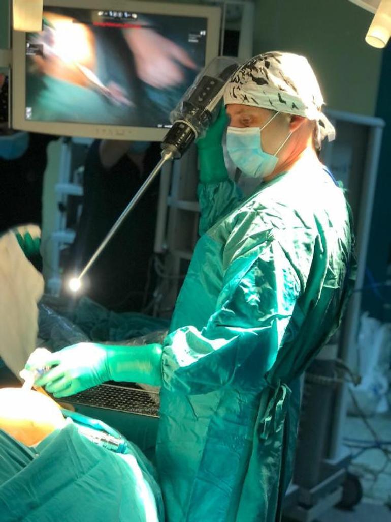 Yemek borusu doğuştan kapalıydı Bu ameliyatı olan en küçük hasta oldu