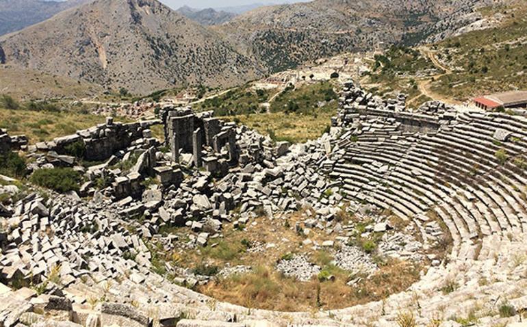 Sagalassos Antik Kenti | Uğur Çelikkol | Köşe Yazıları