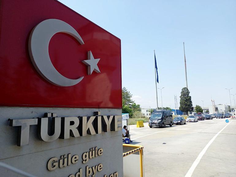 Hasret y�kl� gurbet�ilerin bayram sevinci