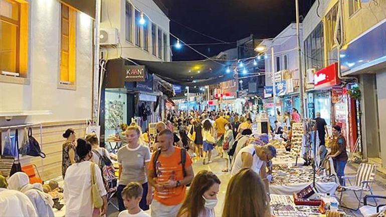 Kuzey Egede şelaleler bile dolu... Zeytinlikler otopark oldu