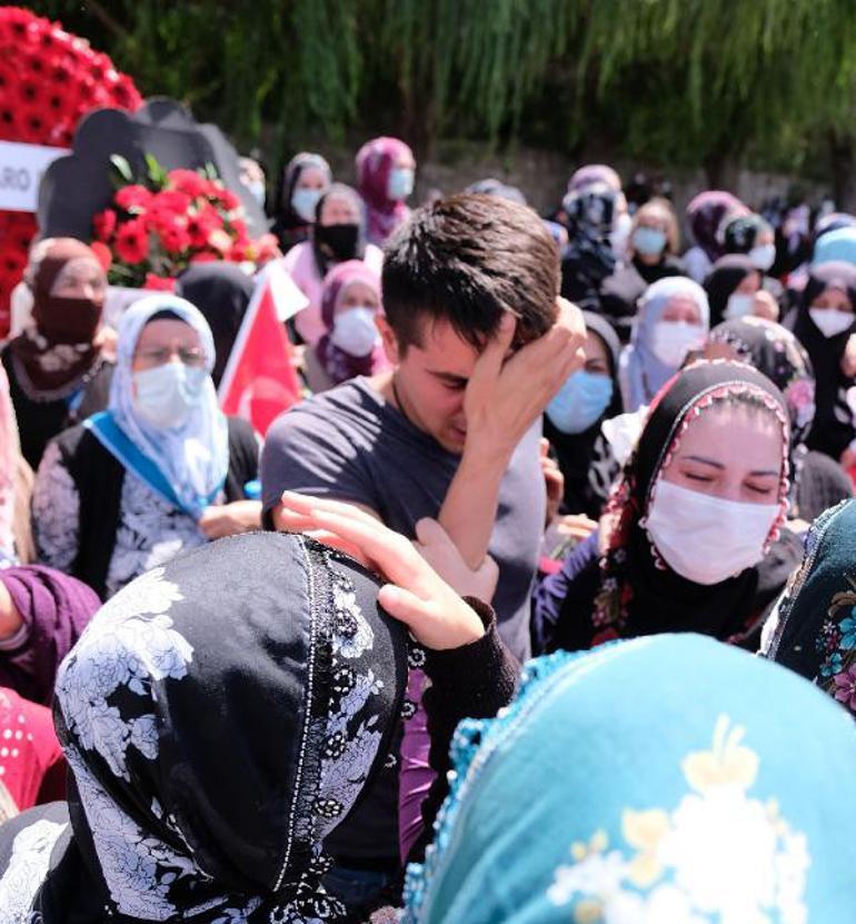 Şehit uzman çavuş Sergen Güçlüer son yolculuğa uğurlandı... Duygulandıran fotoğraf