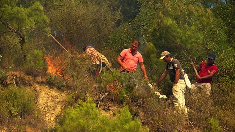 Son dakika... Yangında son durum... Muğlada alarm 5 mahalle boşaltıldı... Girişler yasaklandı