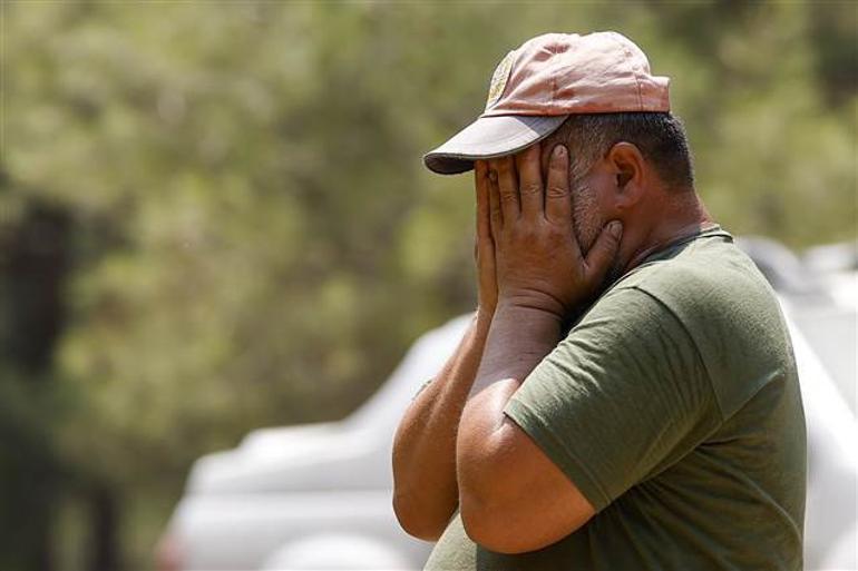 Manavgatta alevlerin ortasında kalan işçilerin telsizde söyledikleri ağlattı: Son dakikaya kadar ayrılmayacağım bölgeden