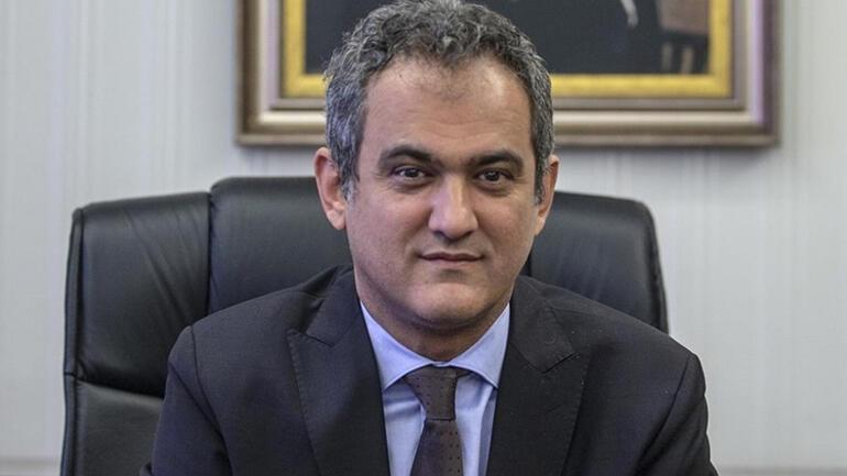 Son dakika... Milli Eğitim Bakanı değişti: Ziya Selçukun yerine Prof. Dr. Mahmut Özer atandı