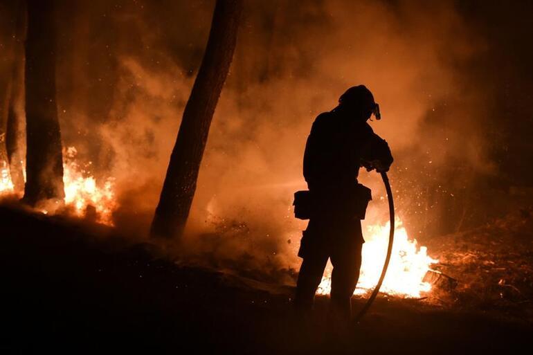 Τελευταία στιγμή: Φωτιά πανικού στην Ελλάδα ... Αστραπιαία προειδοποίηση προς όσους βρίσκονται στην περιοχή