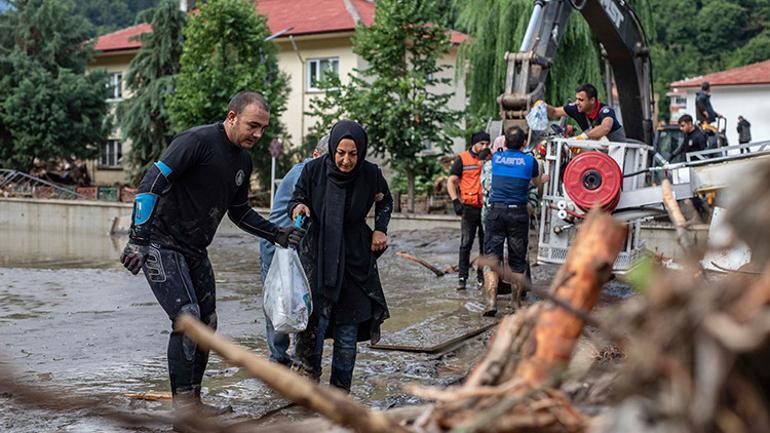 Son dakika haberleri... Bartın, Sinop, Kastamonu ve Karabükteki sel felaketinde son durum... İşte dakika dakika yaşananlar