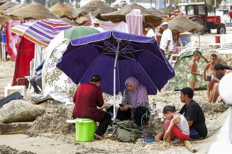 Sıcak rekoru kırıldı Tunus 50,3 dereceyi gördü