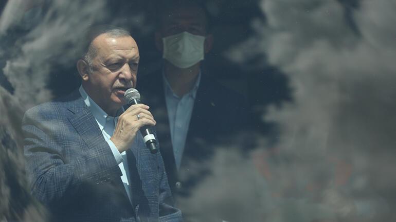 Son dakika... Cumhurbaşkanı Erdoğan sel bölgesinde... Devlet olarak tüm imkanlarımızla sizinleyiz
