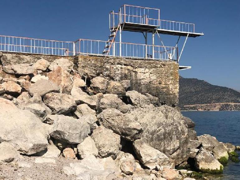 Eğirdir Gölünde çekilme 50 metreyi aştı Alarm zilleri çalıyor