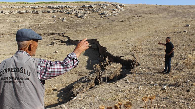 İlk defa şahit oluyoruz dediler... Tedirgin eden görüntü Obruk içinde obruk