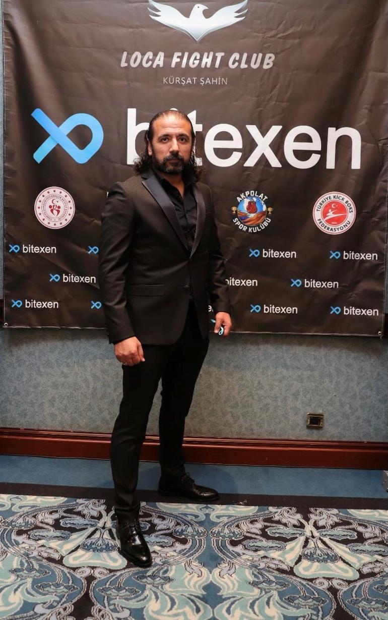 8 dünya şampiyonu ilk kez aynı ringde Kürşat Şahin’den Türkiye’de bir ilk...