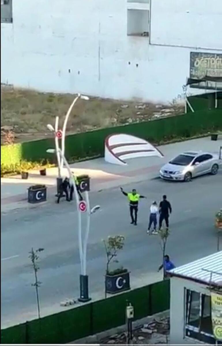 Kırıkkalede silahlı kavga kamerada Polis kavgayı havaya ateş açarak durdurmaya çalıştı