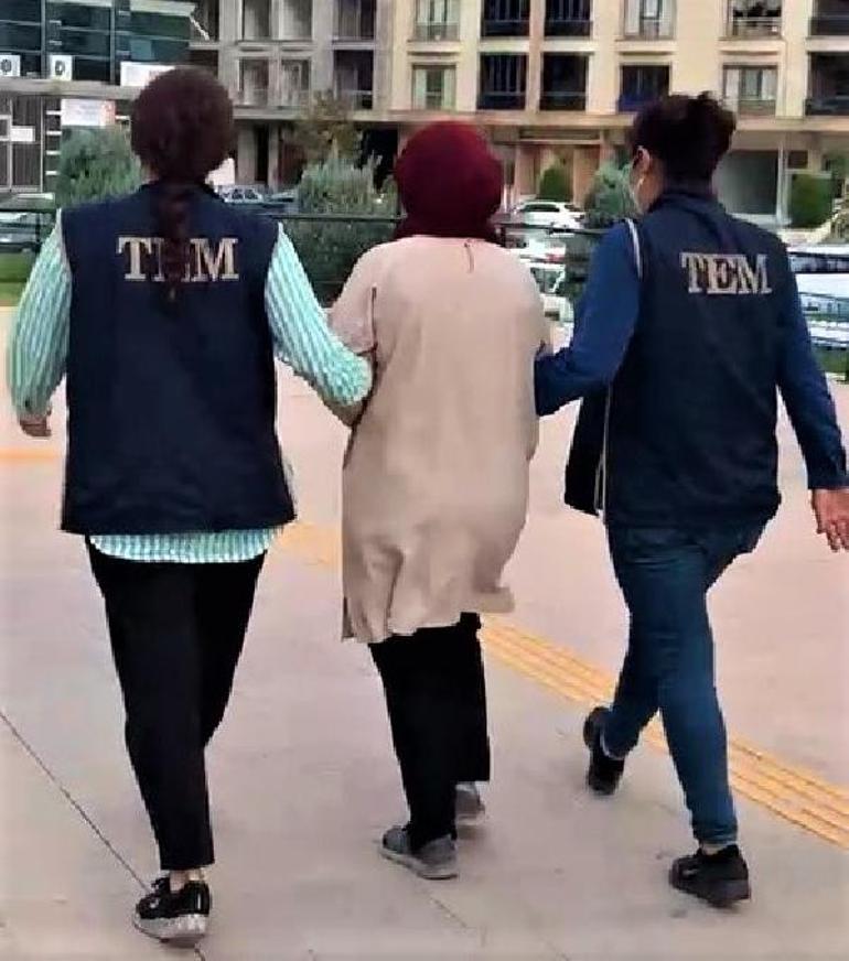 Hapis cezasıyla aranıyorlardı... 2 FETÖcü yakalanıp, cezaevine kondu