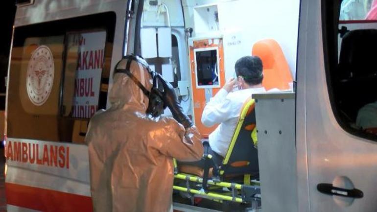 Esenlerde havuza giren 5 kişi hastaneye kaldırıldı