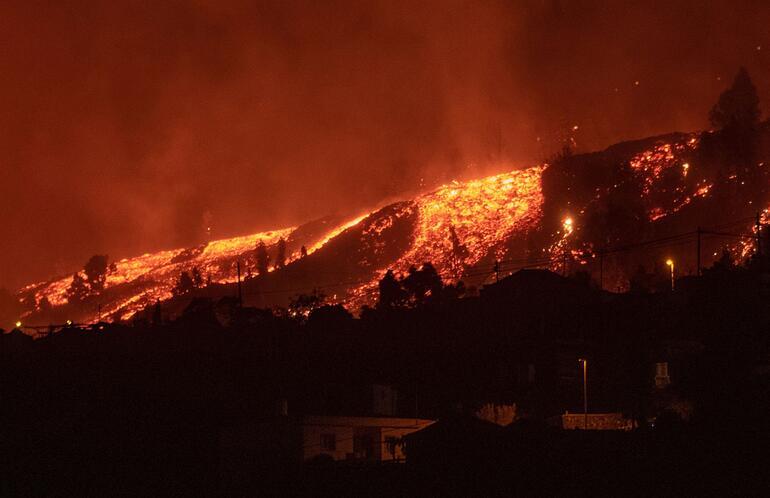 Son dakika haberi: La Palmada felaket Yanardağ 100’den fazla evi yok etti