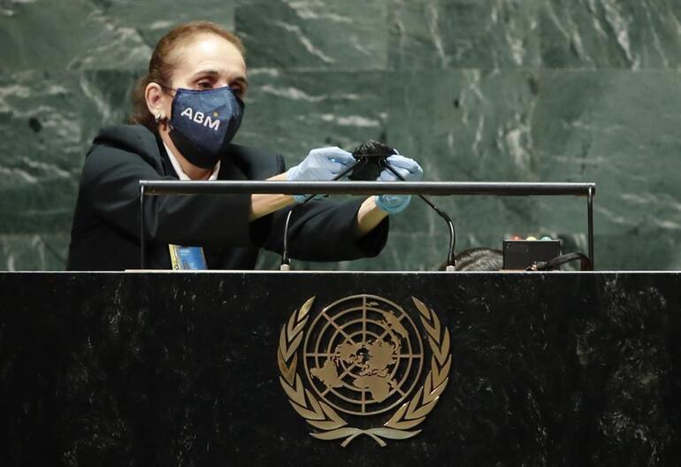 BM Genel Kurulunda Kovid-19 şoku Sağlık Bakanı virüse yakalandı