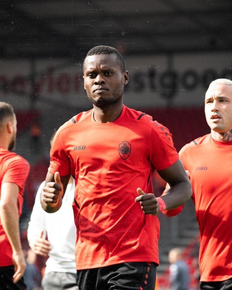 Son Dakika: Fenerbahçeden gönderilen Micheal Frey ve Mbwana Samatta Royal Antwerpte şov yapıyor