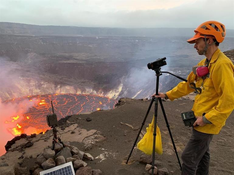 Yanardağ kâbusu dünyayı sardı Bu kez de Hawaiideki Kilauea Yanardağı faaliyete geçti