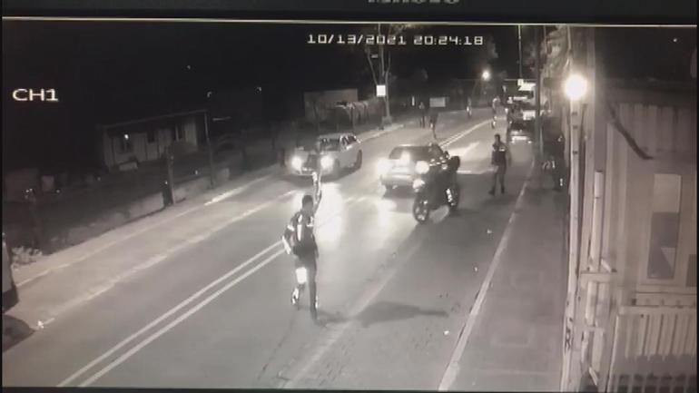 Avcılarda polise silahlı saldırı anı kamerada