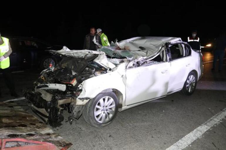 Retired police chief and his son were killed when a truck collided with a truck in Eskisehir