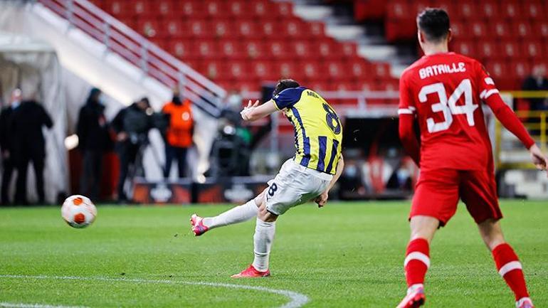 Son Dakika Haberi... Royal Antwerp-Fenerbahçe maçında tarihi goller Mergim Berisha ve Mert Hakan Yandaş...