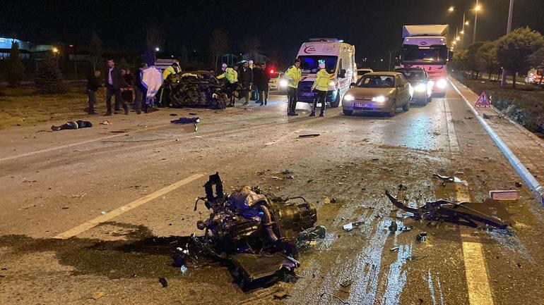 Konya Da Otomobilin Hiz Ibresinin 230 Da Kaldigi Kazada Olu Sayisi 3 E Cikti Son Dakika Haberler