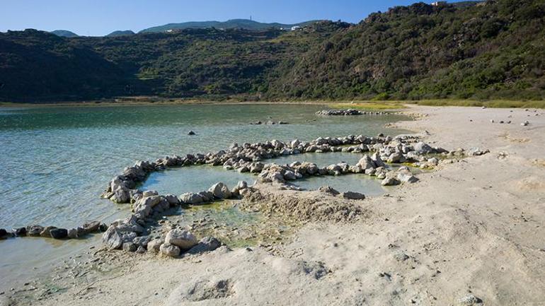 11 yaşındaki kız termal havuza gitti, belsoğukluğuna yakalandı Tarihte bu vakalar var...