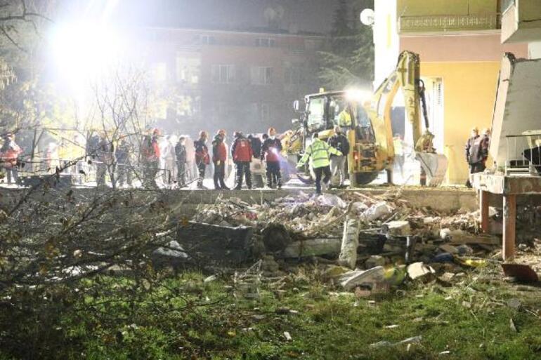 Son dakika haberi: Ankarada bir binada patlama Üzücü haberler geldi