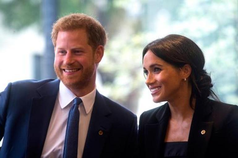 Harry ile Meghan tahtı William ile Katein elinden aldı