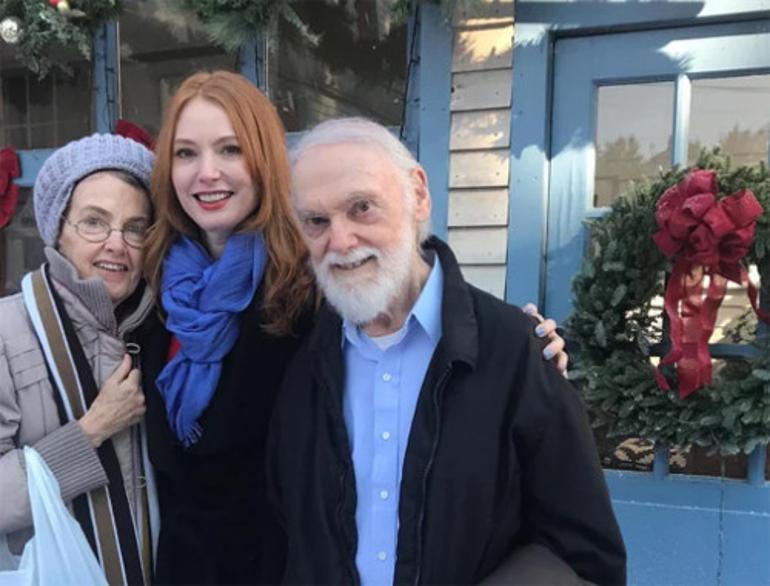 Ünlü oyuncu Alicia Witte şok ve büyük acı: Anne ve babası evlerinde ölü bulundu