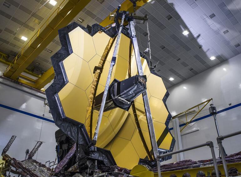 James Webb için geri sayım... NASA, en güçlü teleskobu yarın fırlatıyor