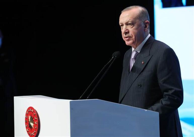 Son dakika: Erdoğan: Bu, fikir ve sanat dünyamızın zorbalarına karşı açılmış bir bayraktır