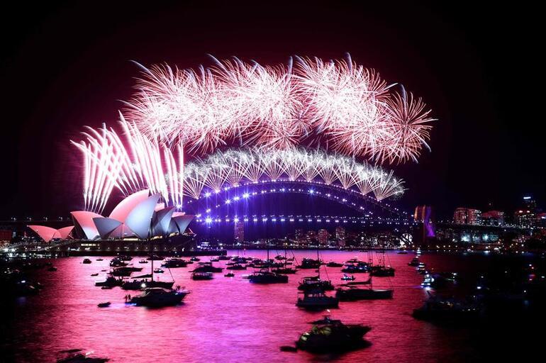 Son dakika: Dünyada yeni yıl coşkusu başladı Yeni Zelanda ve Avustralya 2022ye girdi