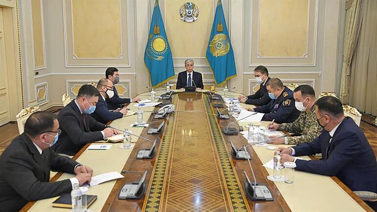 Son dakika: Kazakistanda gerilim tırmanıyor... Cumhurbaşkanı Tokayevden uyarı yapmadan ateş açın emri