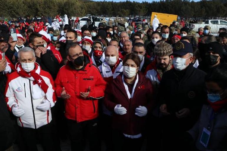 Sarıkamış Şehitleri, 107nci yılda binlerce kişinin katıldığı yürüyüşle anıldı