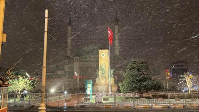 Meteorology warned... Istanbul turned white
