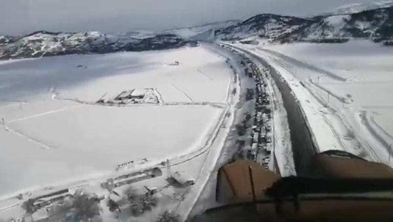 Son dakika: Gaziantepte yoğun kar Tarsus-Adana-Gaziantep karayolunda trafik durdu: 2 bin 900e yakın kişi kurtarıldı