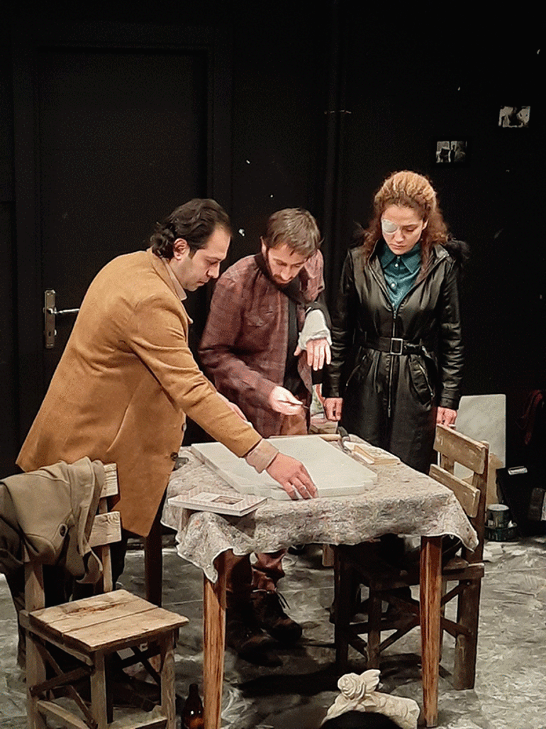 SIRADANLIĞIN İÇİNDE BİR ŞEYLER YAPMALI