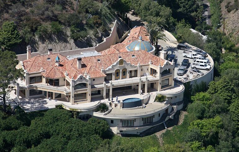 53 yıl geçti, korkunç gecenin izi silinmedi Charles Manson, Ailesi ve o malikane yine gündemde...