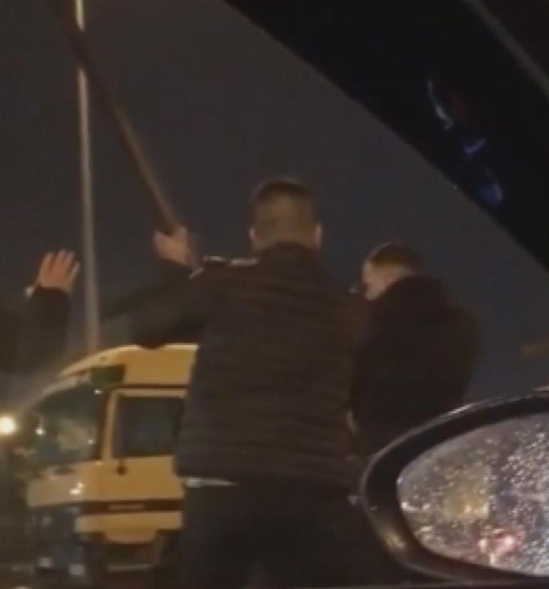Eyüpsultan’da dehşet Pompalı tüfek ve demir boruyla terör estirdiler