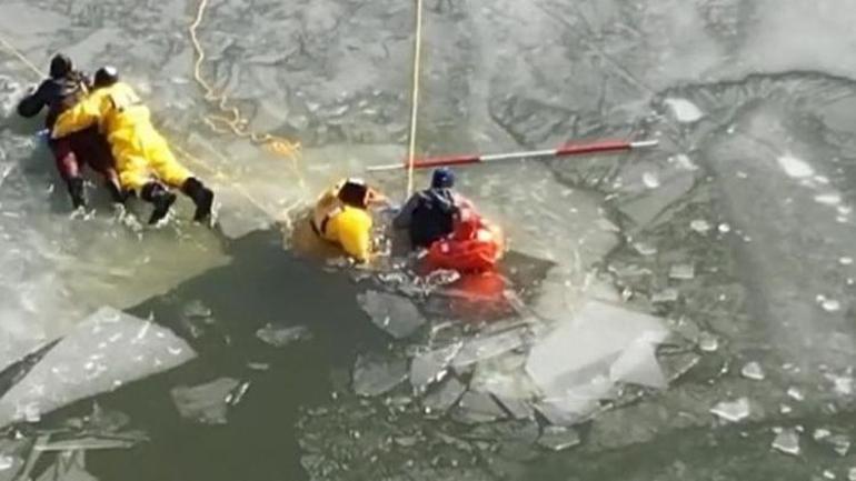 Kurtarma tatbikatı gerçek operasyona dönüştü Nefes kesen anlar...