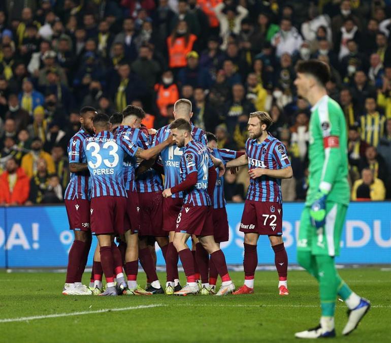 Son Dakika: Fenerbahçe - Trabzonspor maçında dikkat çeken 17 dakika İrfan Can Kahveci ve Mert Hakan Yandaş...
