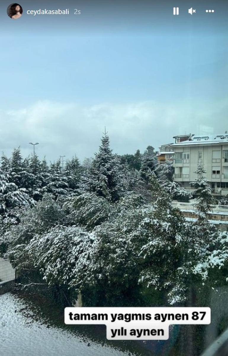 Ünlülerden kar manzaraları... Berfu Yenenler: Evde mahsur kaldığımız günlerdeyiz