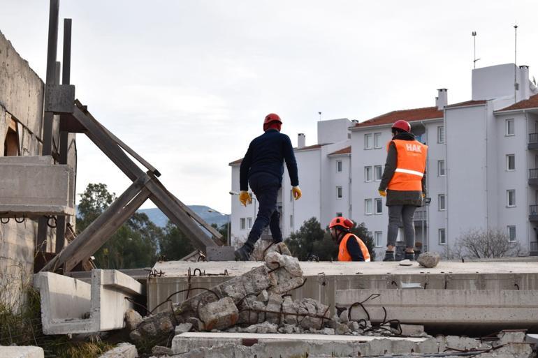 Afet bölgelerindeki hayvan kurtarma kaosu bitecek