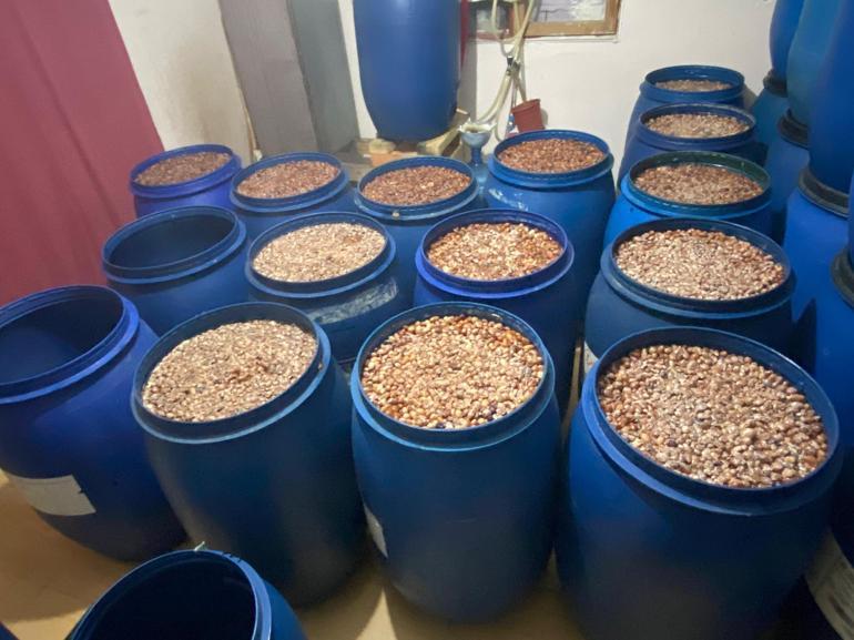 Adana’da 12 bin 187 litre sahte içki ele geçirildi